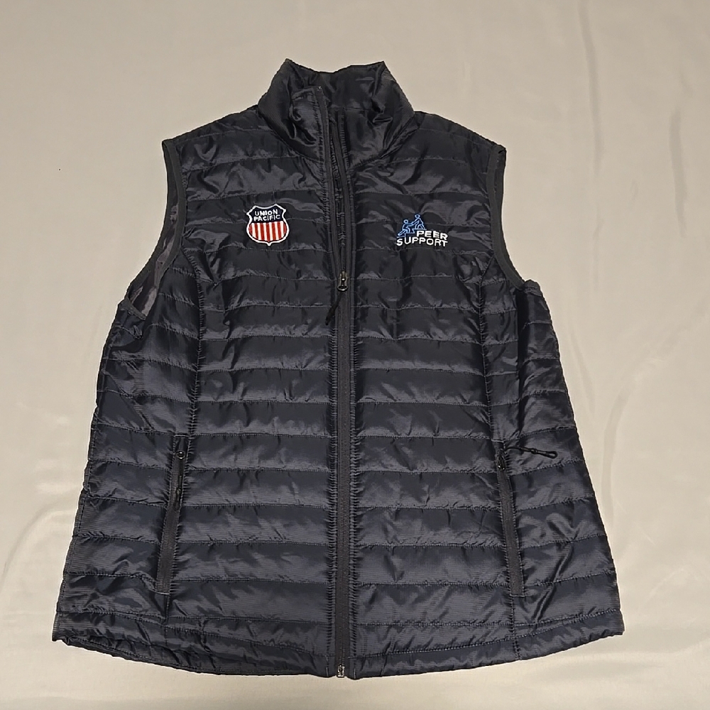 Union Pacific Railroad Peer Support Black Puffer Vest Mens L